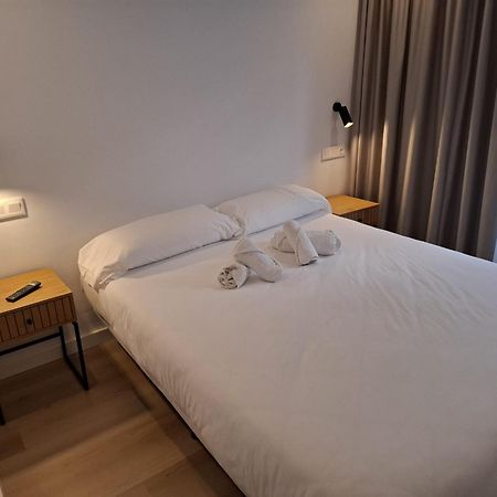 Apartamentos Aurea Pal 8 Y Gran Atenea Esperanto 5 เบนิดอร์ม ภายนอก รูปภาพ