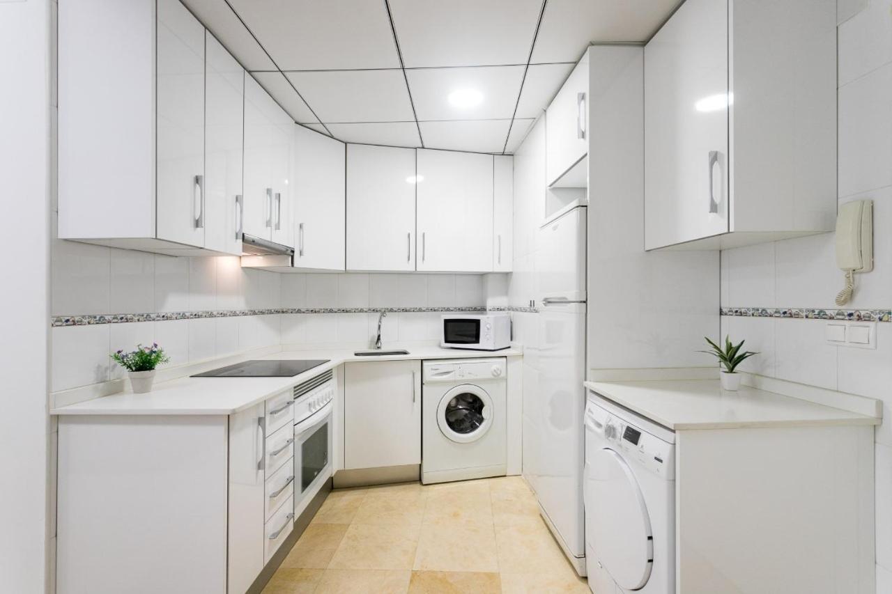 Apartamentos Aurea Pal 8 Y Gran Atenea Esperanto 5 เบนิดอร์ม ภายนอก รูปภาพ