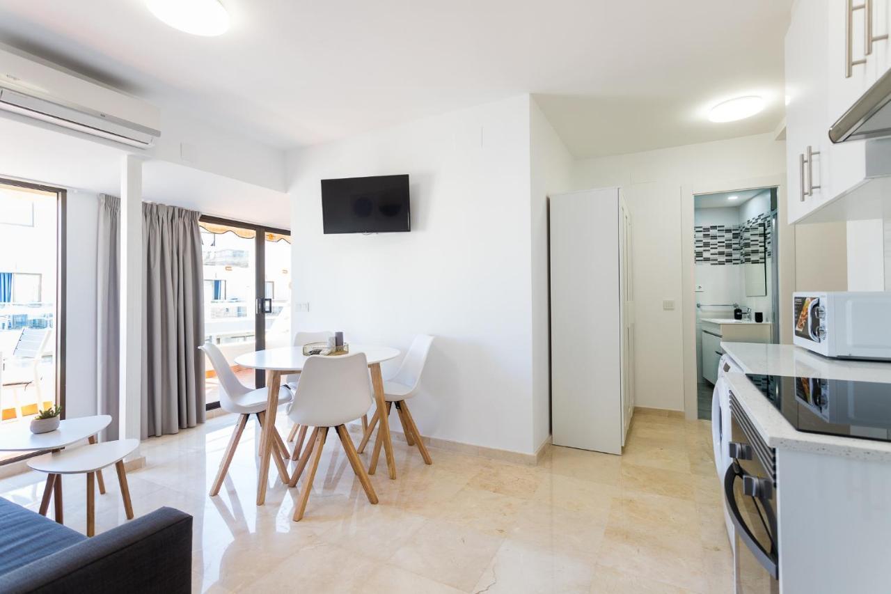 Apartamentos Aurea Pal 8 Y Gran Atenea Esperanto 5 เบนิดอร์ม ภายนอก รูปภาพ
