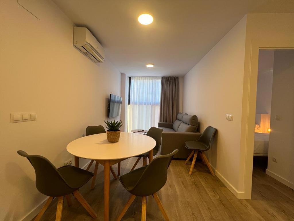 Apartamentos Aurea Pal 8 Y Gran Atenea Esperanto 5 เบนิดอร์ม ภายนอก รูปภาพ