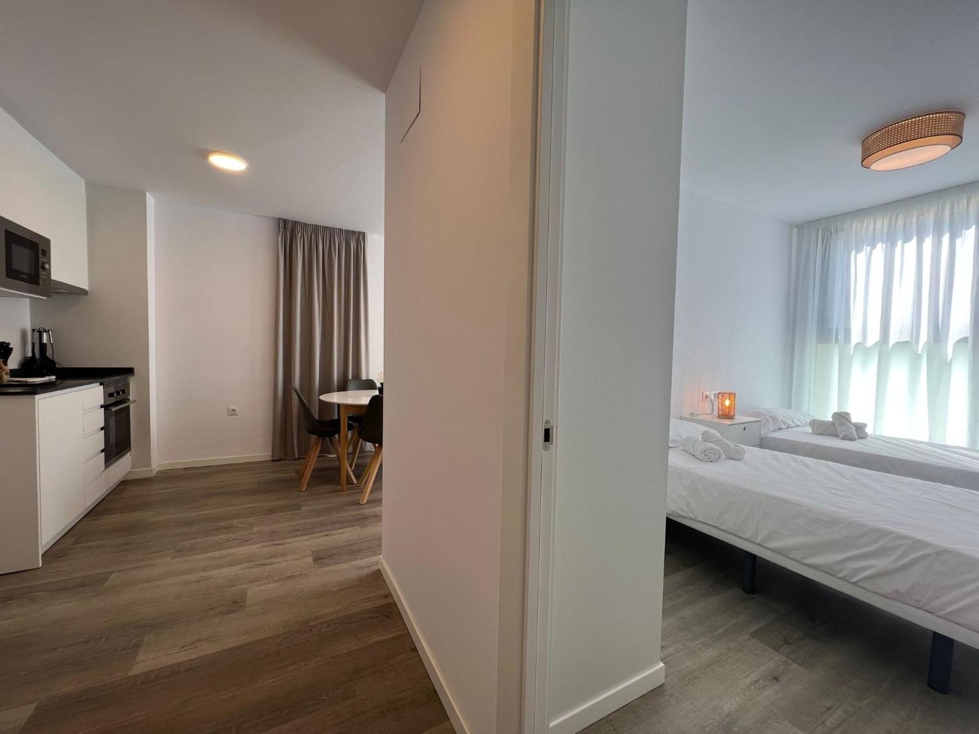 Apartamentos Aurea Pal 8 Y Gran Atenea Esperanto 5 เบนิดอร์ม ภายนอก รูปภาพ
